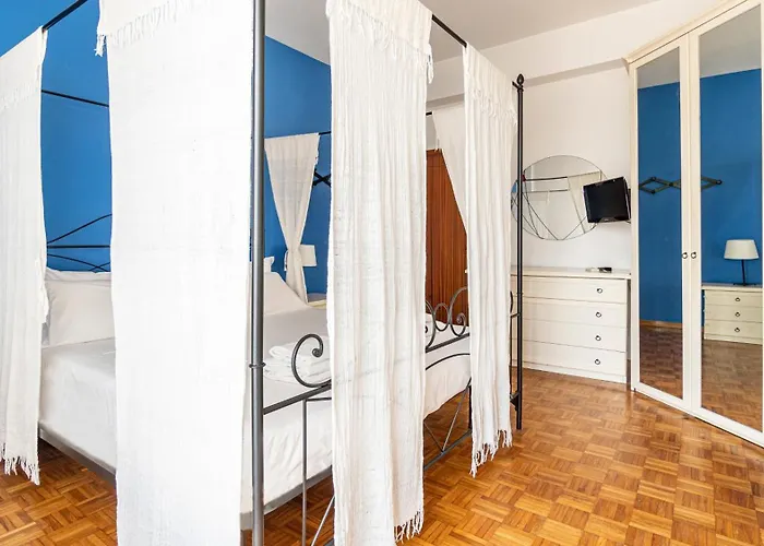 Apartman Boninsegna 1 *